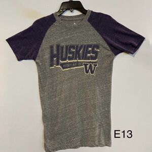 WA Huskies T-Shirt